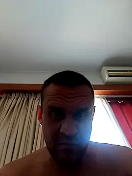 PeteR1987- Webcamshow