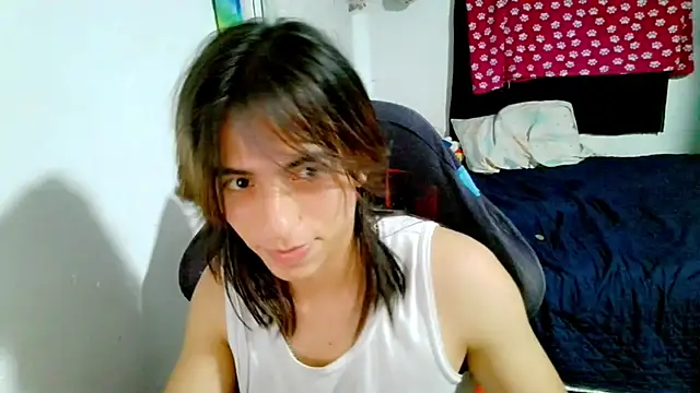 Alucard7ww7 Webcam-Show