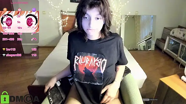 Show modela A_Skyy na web-kameri