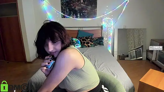 A_Skyy লাইভ XXX চ্যাট