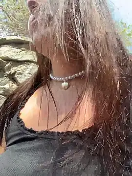 KiraSunshine's Webcam Show