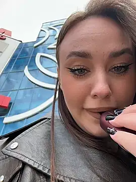 KiraSunshine Webcam-Show