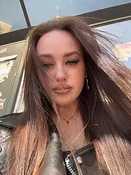 KiraSunshine Webcam-Show
