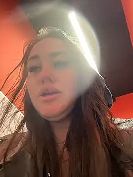 Živý XXX chat KiraSunshine
