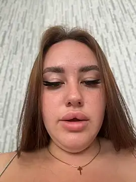 KiraSunshine's Live XXX Chat
