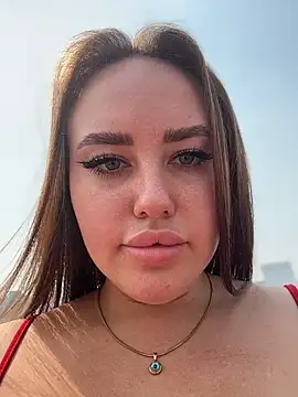 KiraSunshine's Live XXX Chat