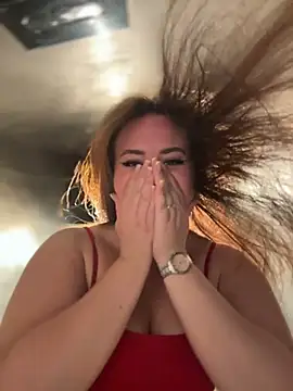 KiraSunshine Chat XXX live