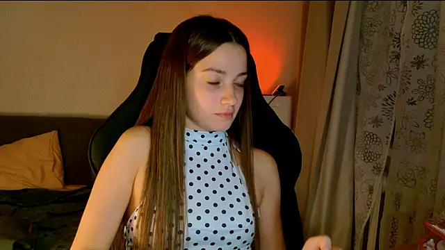 KiraVair – Live XXX-chat