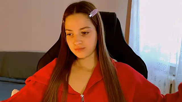 KiraVair's Live XXX Chat
