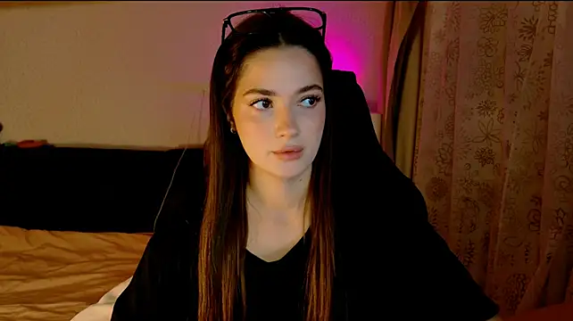 KiraVair Live XXX-Chat