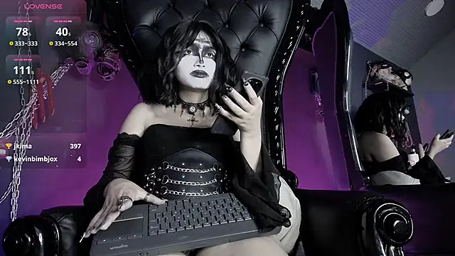 Navier__'s Webcam Show