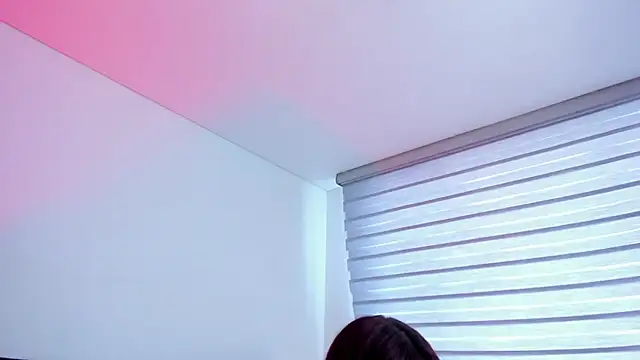 Онлайн чат melanie_roux__