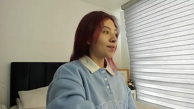 melanie_roux__'s Live XXX Chat