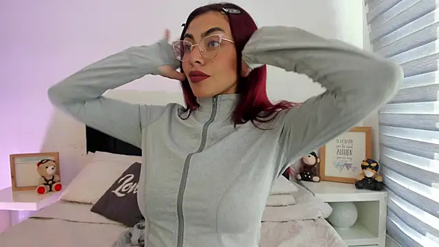 XXX chat uživo modela melanie_roux__