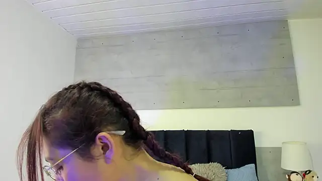 melanie_roux__ Obrolan Langsung XXX