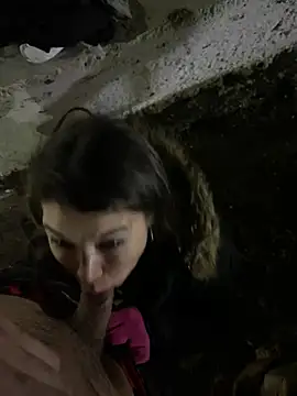הופעת וובקאם של Labellasex