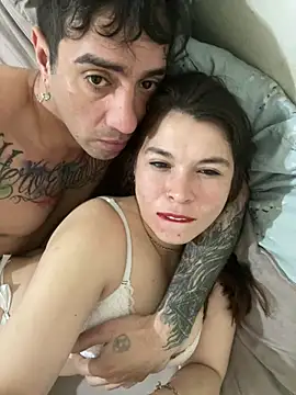 הופעת וובקאם של Labellasex