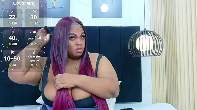 matureahomegirl Show in webcam