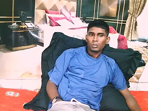 IndianThuggin webcam show