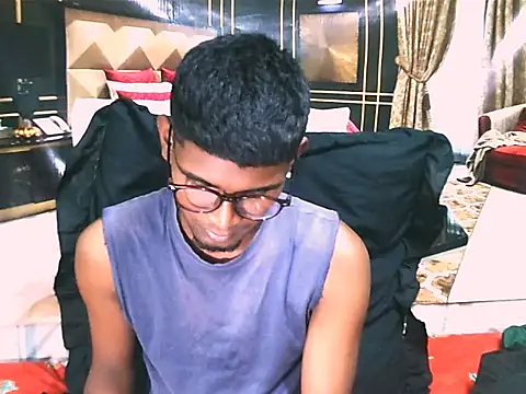 IndianThuggin's Webcam Show