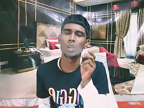 IndianThuggin Show in webcam