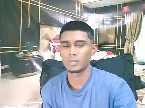 IndianThuggin Pertunjukan Webcam
