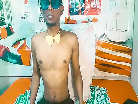 IndianThuggin Adlı Modelin Web Kamerası Şovu