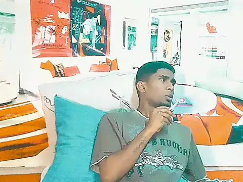 IndianThuggin's Webcam Show