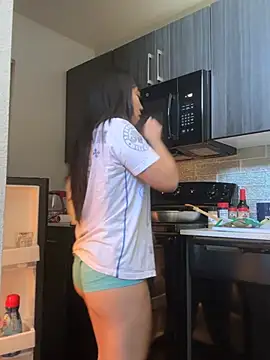 הופעת וובקאם של babygirlesme