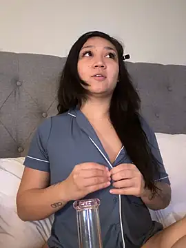 Pertunjukan Kamera Web babygirlesme