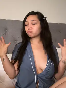 babygirlesme's Webcam Show