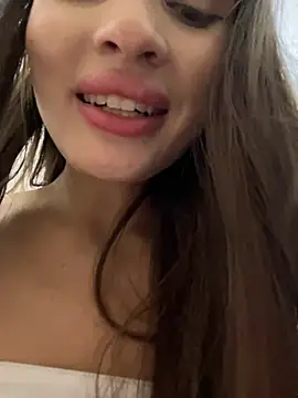 LillyNatty18 – Kamerová šou