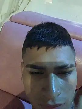 Emiliano_Reyes: вебкам-шоу
