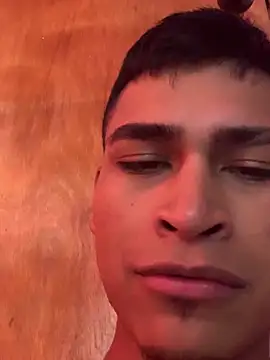 عرض كام Emiliano_Reyes