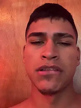 Show webcam de Emiliano_Reyes