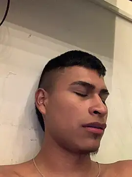 Emiliano_Reyes 웹캠 쇼