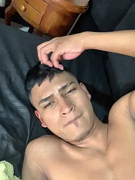 Show Webcam de Emiliano_Reyes