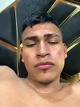 Emiliano_Reyes Шоу с уебкамера
