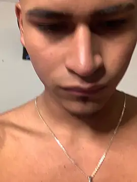 Show de webcam de Emiliano_Reyes