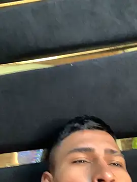 Emiliano_Reyes' Webcam Show