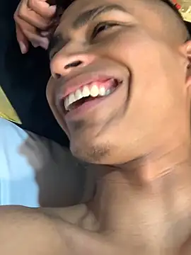 Emiliano_Reyes webkamerás műsora