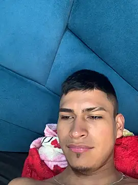 عرض كام Emiliano_Reyes