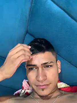 Show de Emiliano_Reyes na webcam