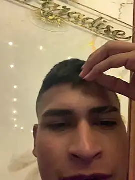 عرض كام Emiliano_Reyes