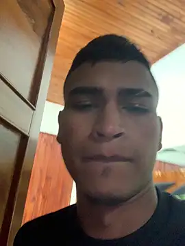 Emiliano_Reyes Webcam-Show