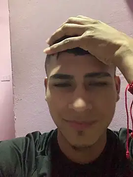 Emiliano_Reyes webkamerás műsora