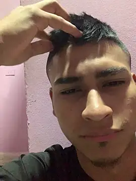 Emiliano_Reyes webkamerás műsora
