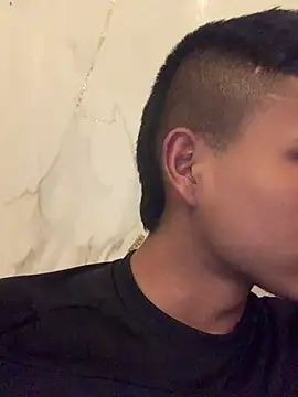 عرض كام Emiliano_Reyes