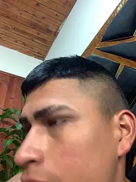 عرض كام Emiliano_Reyes
