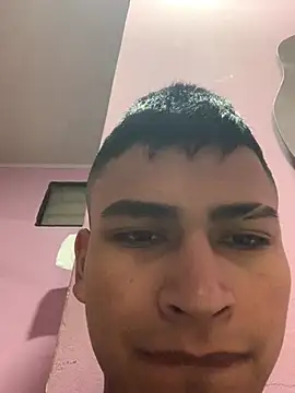 Emiliano_Reyes Webcamshow